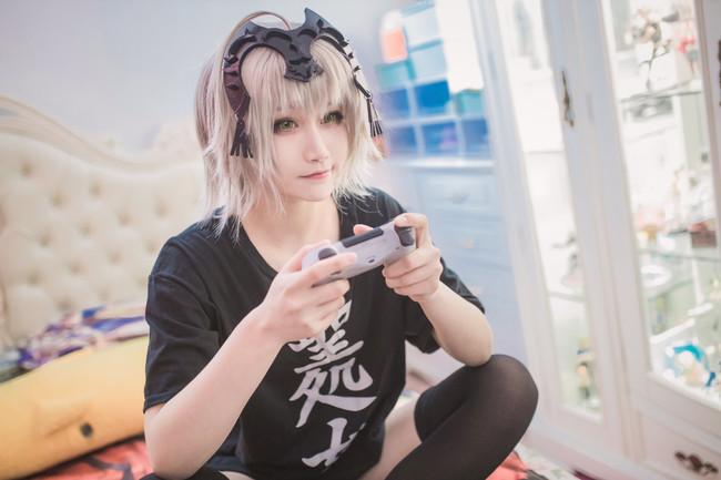 伊巴卡与洛瑞配合到位 最终LBJ末节未打湖人惨败猛龙-亚博体育APP(图2) 亚博体育官网